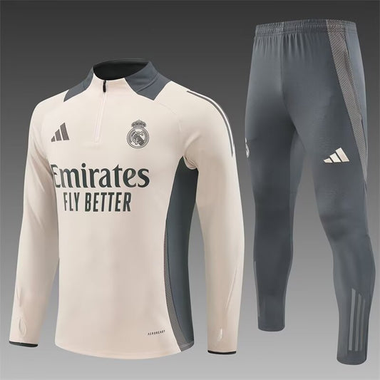 2024/25 Real Madrid Sweatshirt Kit