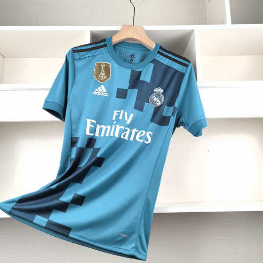 Real Madrid 2017/18 Away jersey