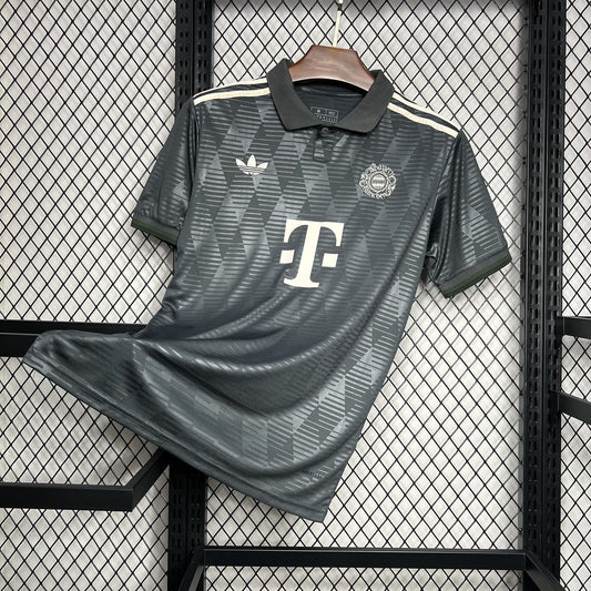 2024/25 FC Bayern Jersey