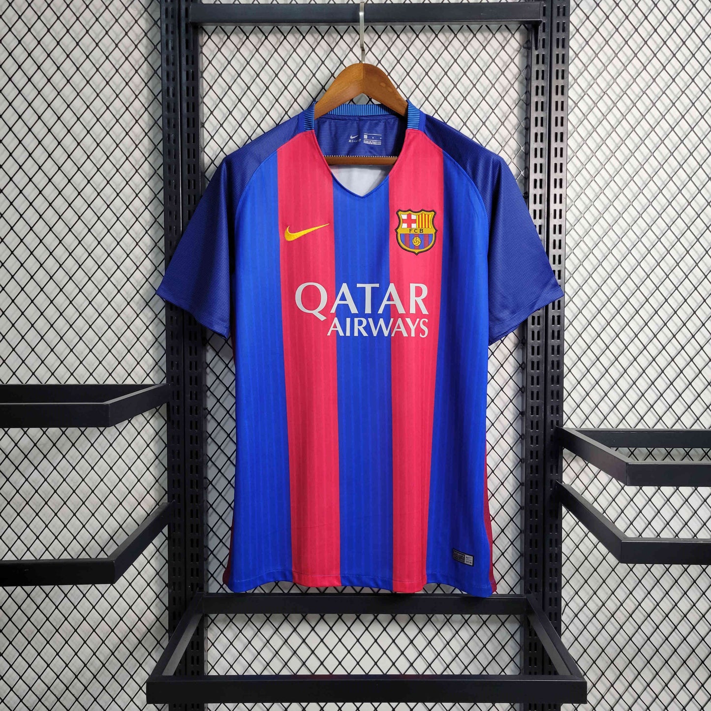 2016/17 FC Barcelona home jersey